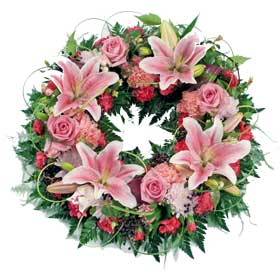 Pink Loose Wreath